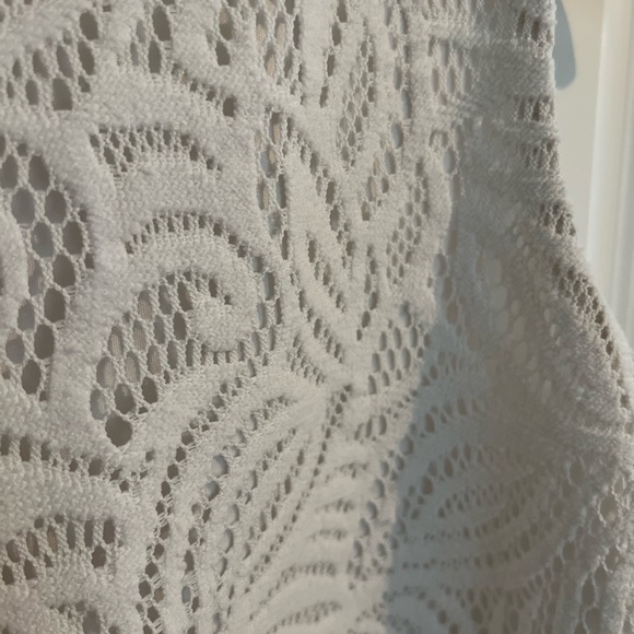 Lilly Pulitzer Floral Detail Tank - Picture 2 of 4